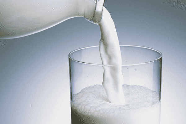Запивание лекарств молоком